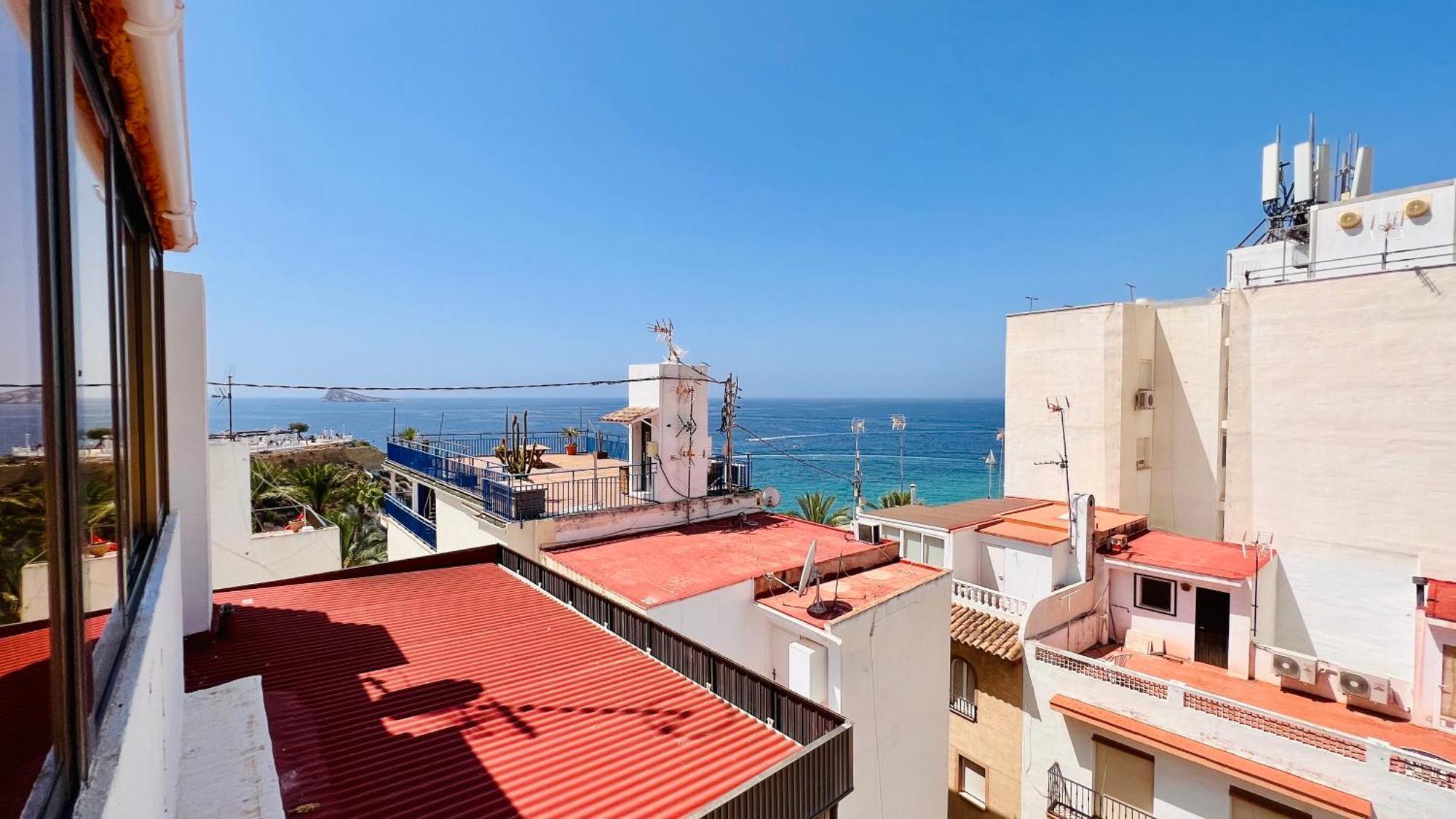 Апартаменты Atico Con Vistas En El Casco Antiguo De Бенидорм Экстерьер фото